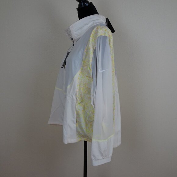 Nike Icon Clash Running Jacket Size 1X Beige Packable Reflective - Picture 5 of 9